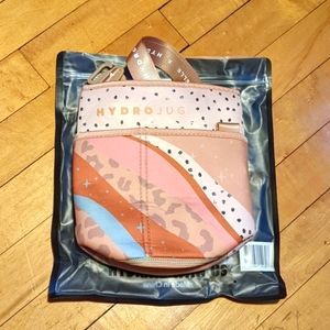 Hydrojug Holley Gabrielle wild and free hydrojug sleeve